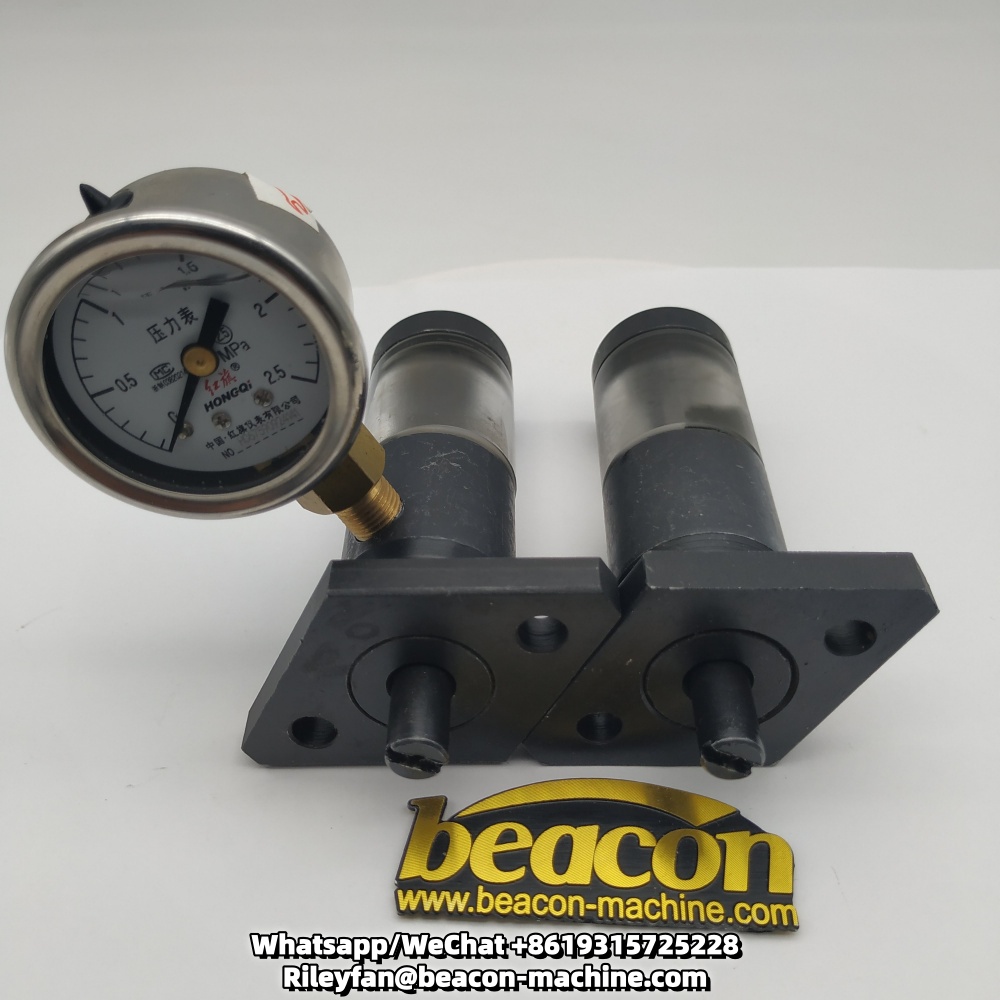 Прибор для испытания хода поршня и давления насоса J05 VE